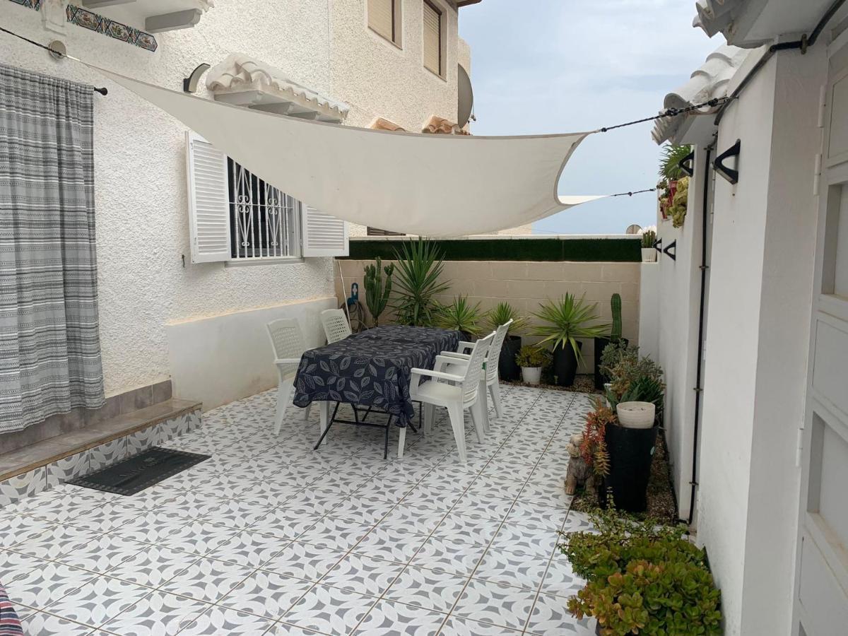 Casa De La Playa Villa Torrevieja Exterior foto